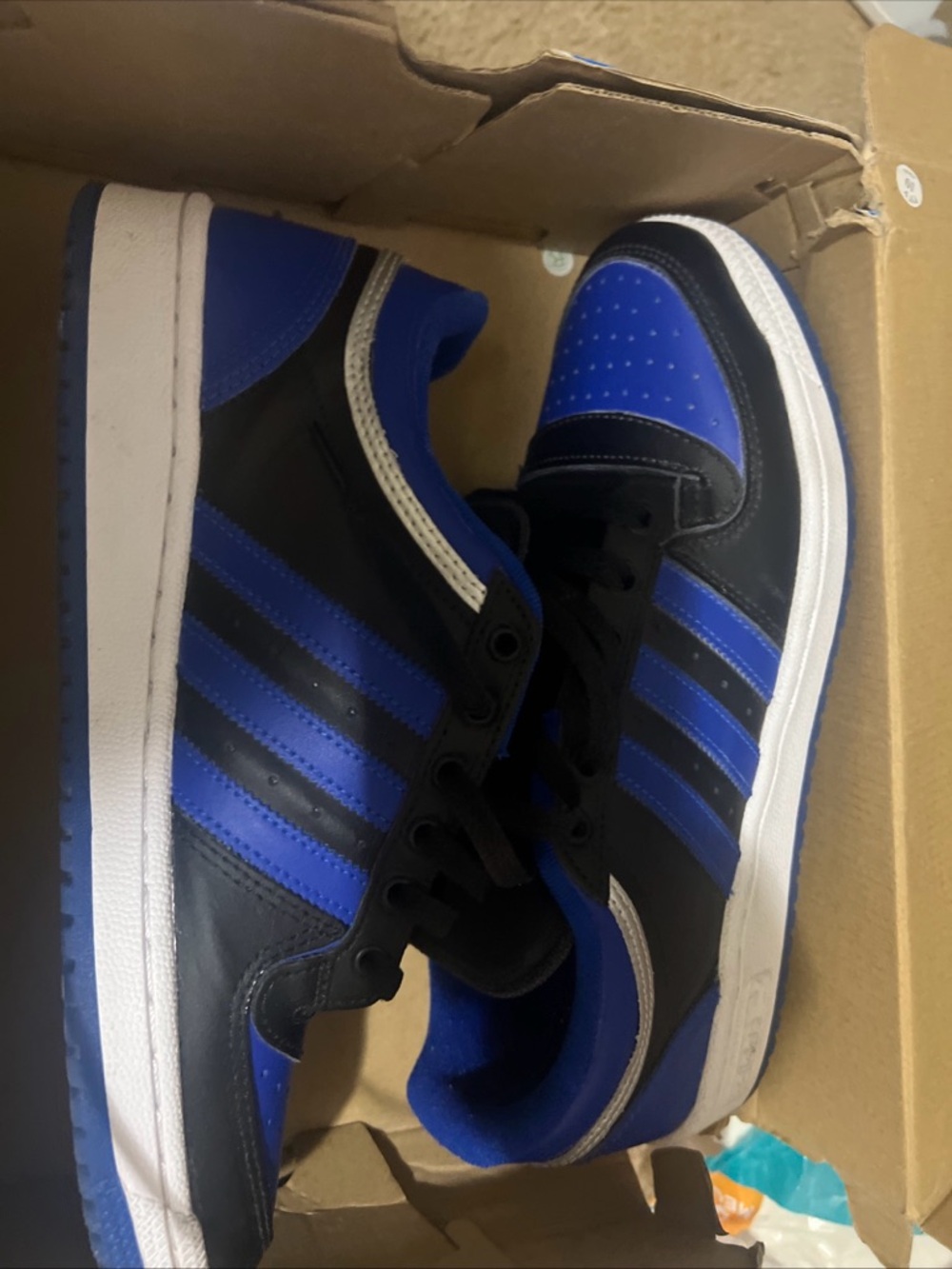 adidas Men’s Low-Top Sneakers in Black & Blue